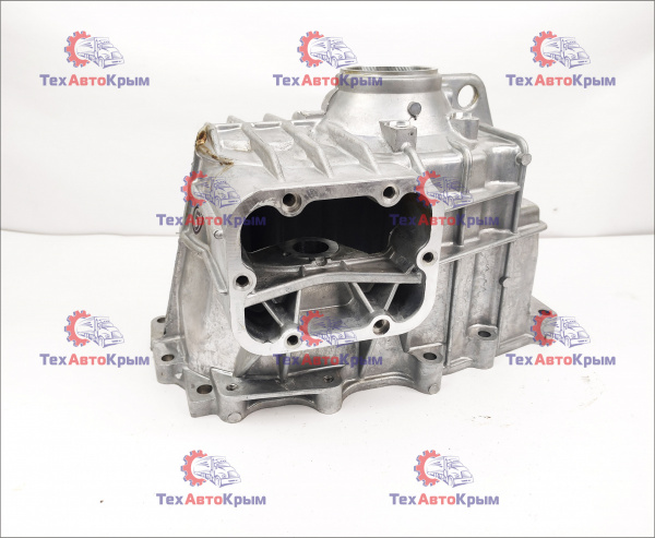 Картер КПП ГАЗ-3309 33104 задний (5 ступ.)